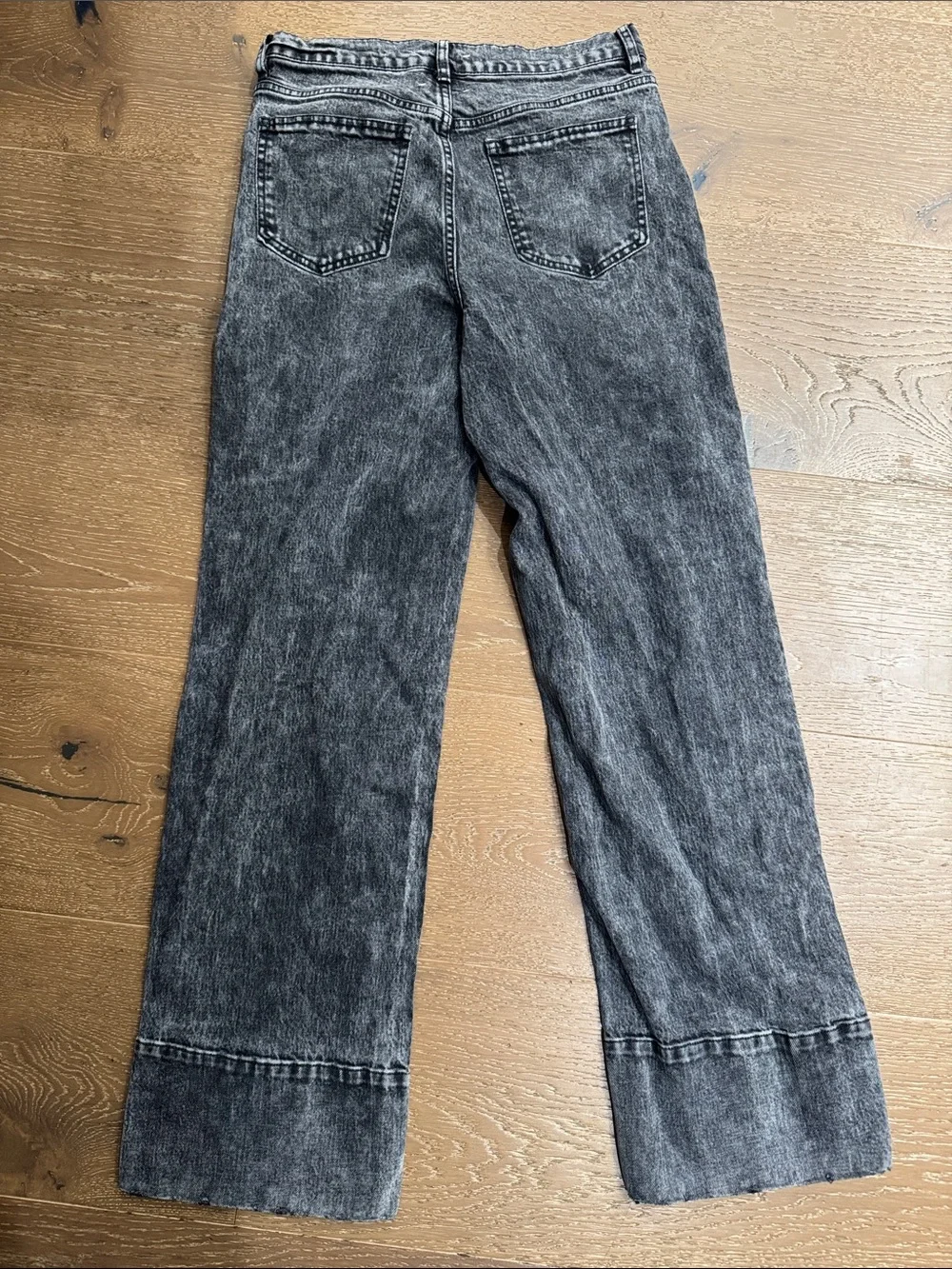 Habitual Gray Acid Wash Wide Leg Jeans Size 8/29 Trendy Relaxed Denim - Picture 5 of 5